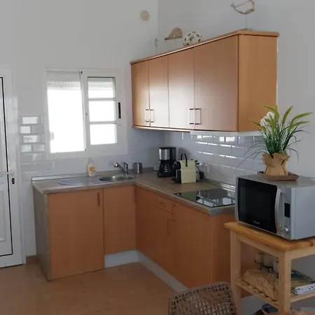 Maison Vue Avec Piscine *